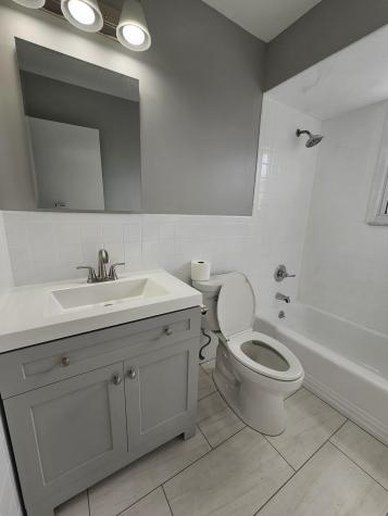 15 Dell Glen Avenue Lodi NJ 07644