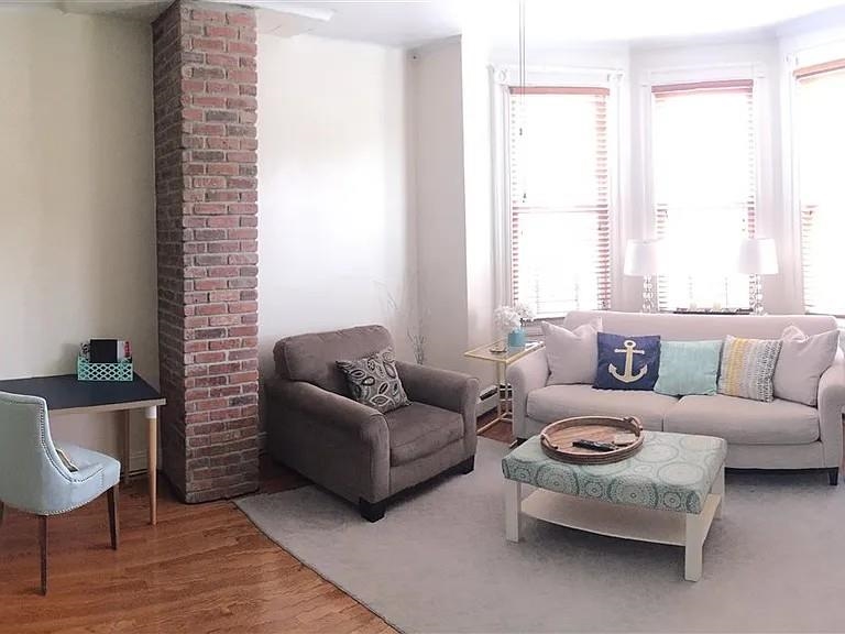 317 21st Street Union City NJ 07087-4432