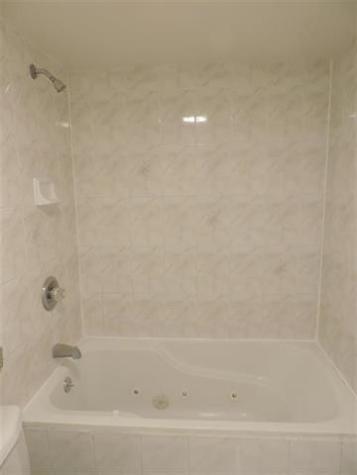 524-526 4th Street Union City NJ 07087