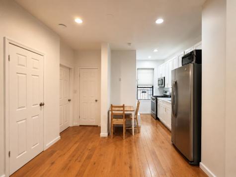 7612 Park Avenue North Bergen NJ 07047