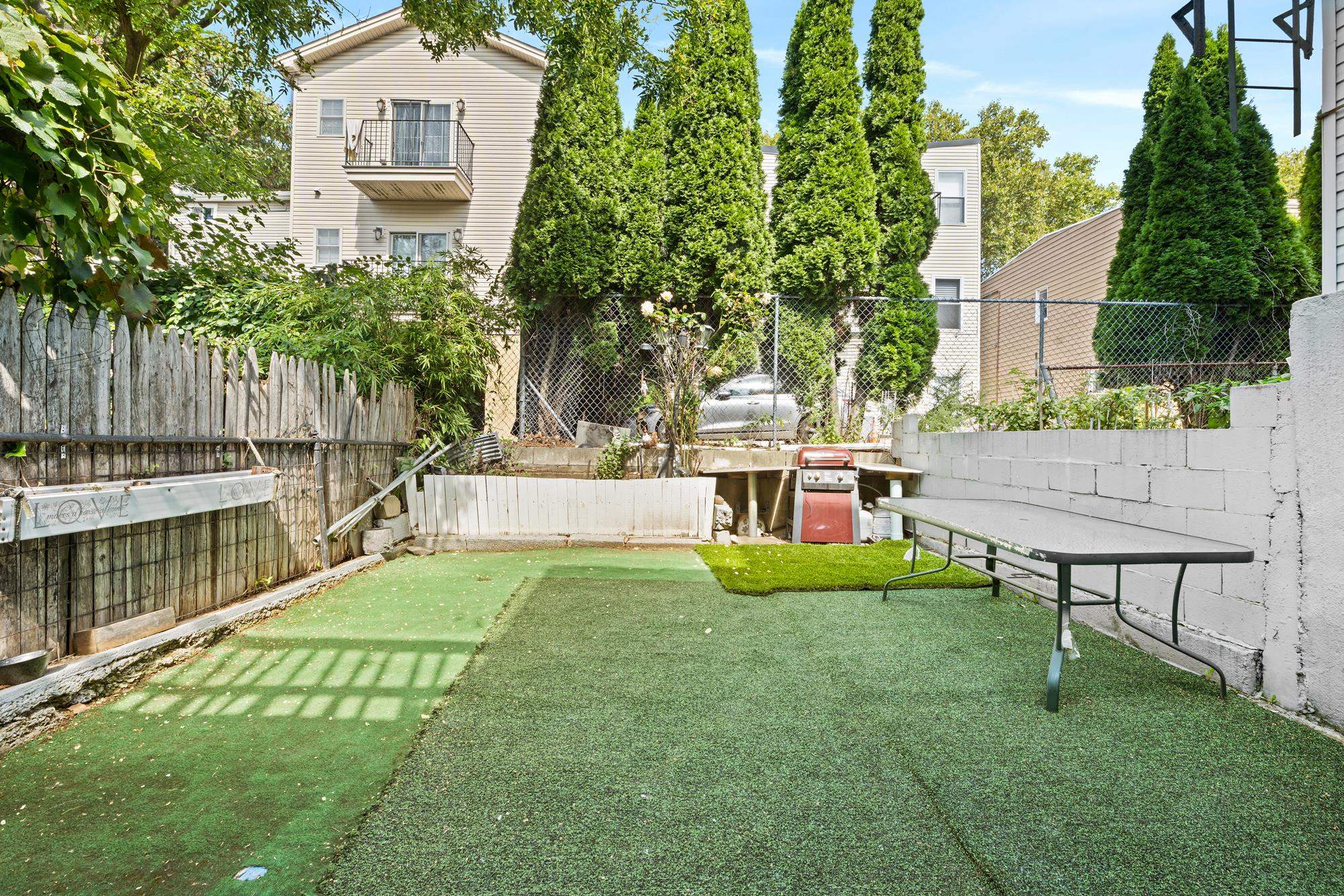 44 Court House Place Jersey City NJ 07306