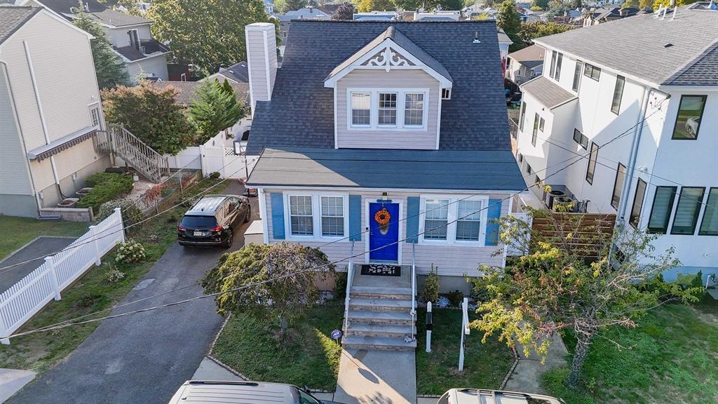 1041 Stonewall Lane Secaucus NJ 07094