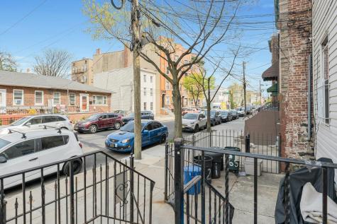 65 Street Pauls Avenue Jersey City NJ 07306