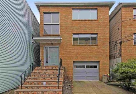 425 5th Street Union City NJ 07087