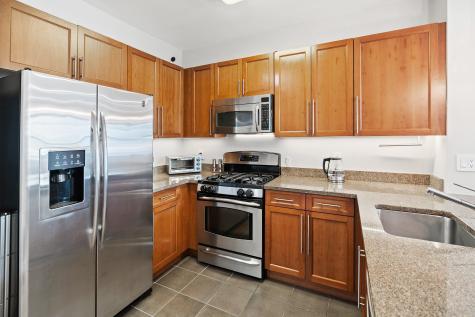 4 Constellation Place Jersey City NJ 07305