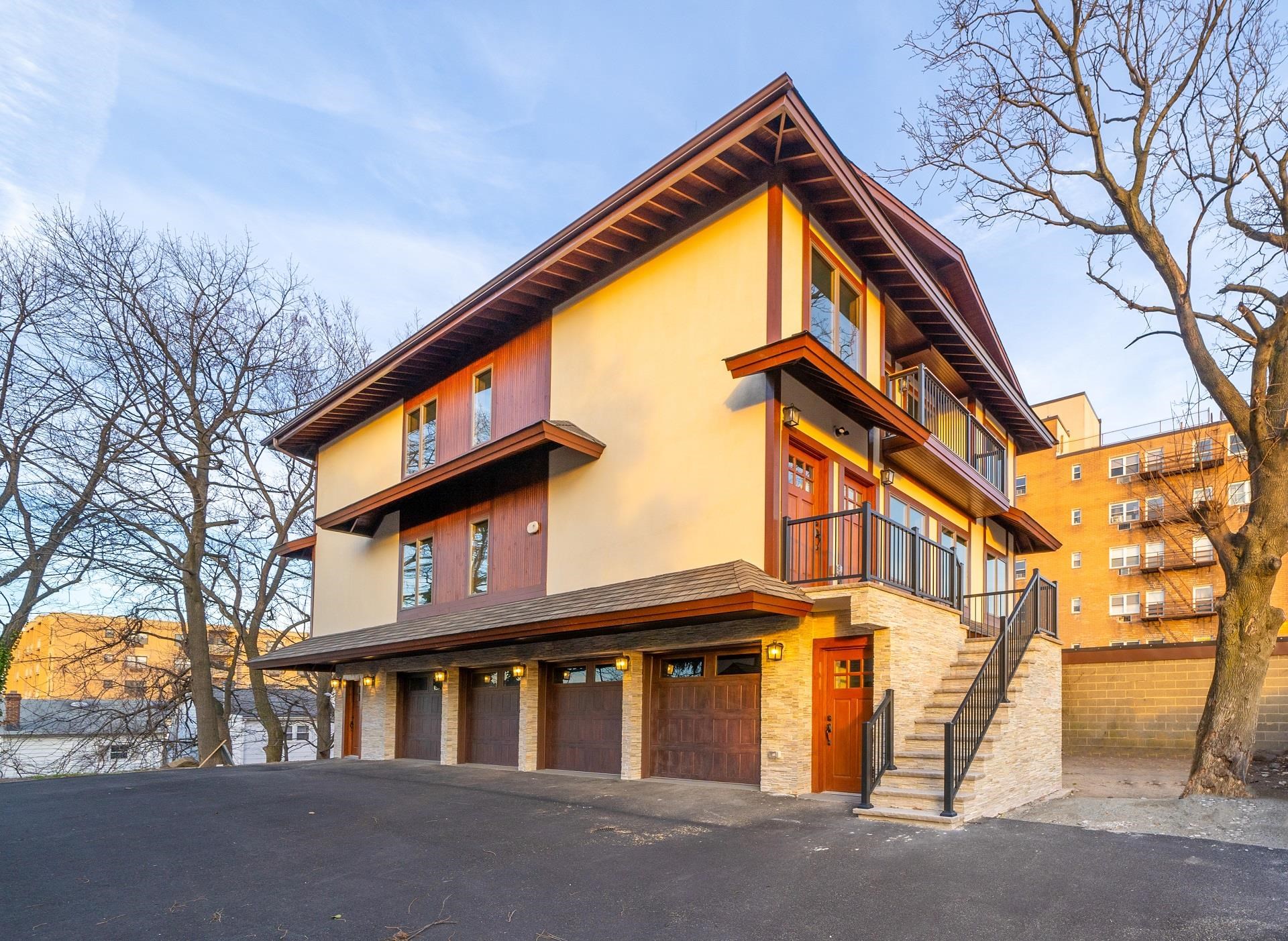 1118 88th Street North Bergen NJ 07047