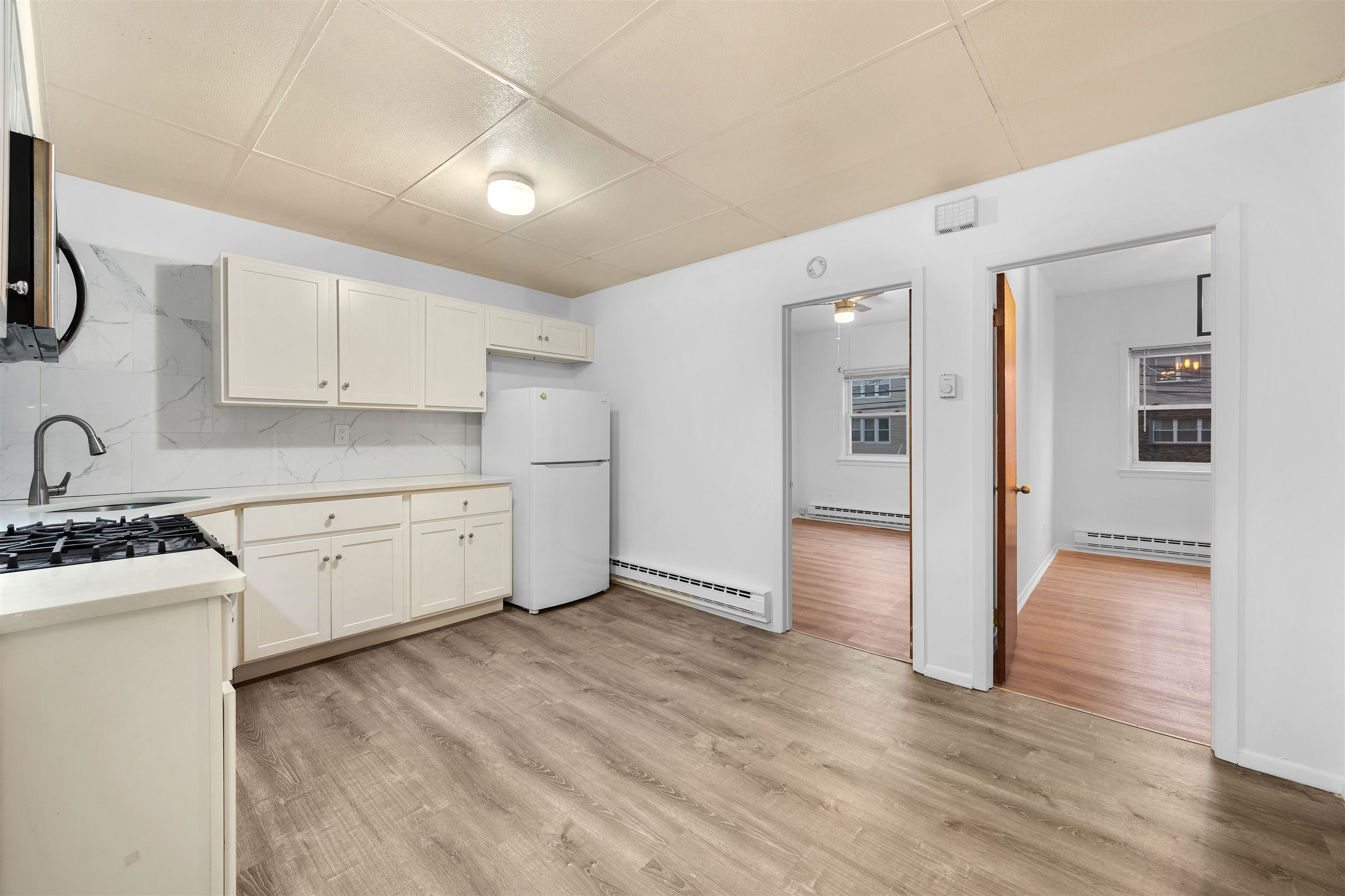 40 West 52nd Street Bayonne NJ 07002