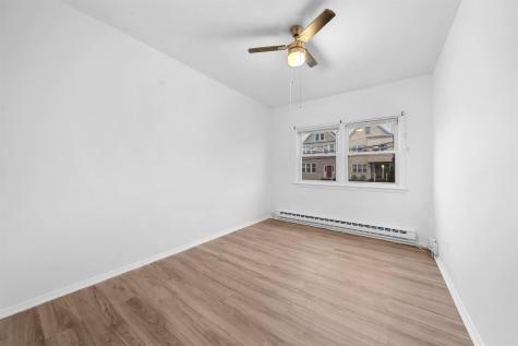 40 West 52nd Street Bayonne NJ 07002
