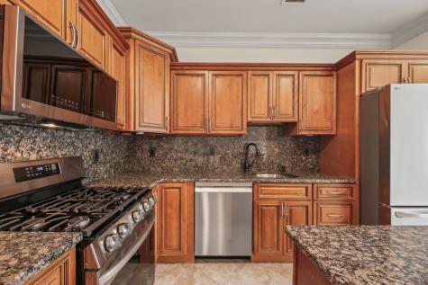 5 Grand Street Weehawken NJ 07086