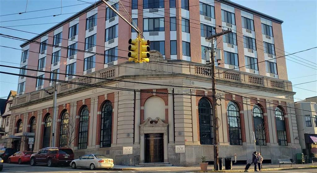 4710 Park Avenue Weehawken NJ 07086