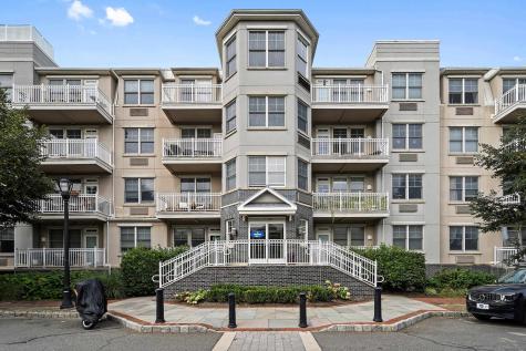 30 Freedom Way Jersey City NJ 07305