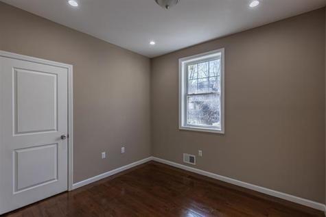 69 Hutton Street Jersey City NJ 07307