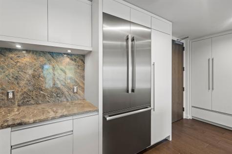 320 Adolphus Avenue Cliffside Park NJ 07010