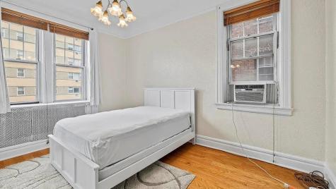 6015 Boulevard East West New York NJ 07093