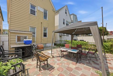 35 West 52nd Street Bayonne NJ 07002