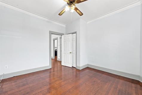 35 West 52nd Street Bayonne NJ 07002