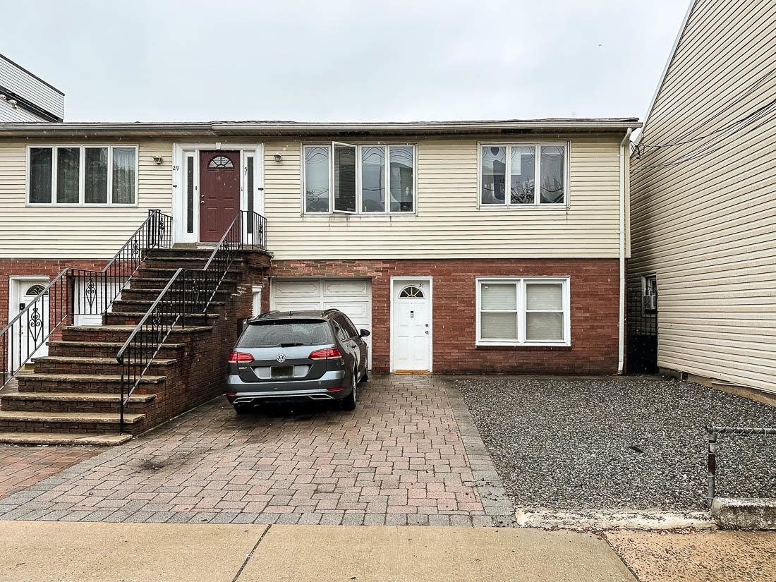 31 Leonard Street Jersey City NJ 07307