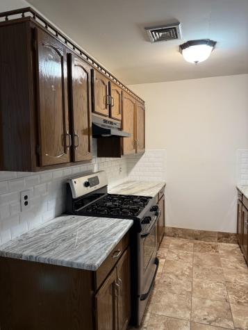 846 Riverside Avenue Lyndhurst NJ 07071