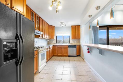 33 Green Valley Court Secaucus NJ 07094