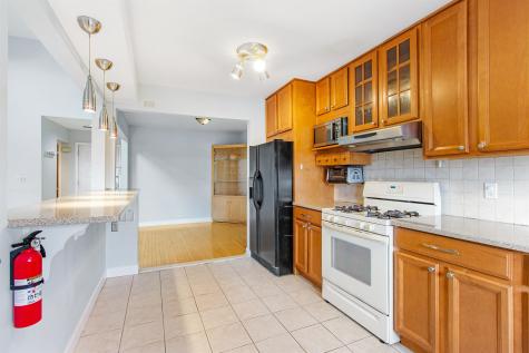 33 Green Valley Court Secaucus NJ 07094