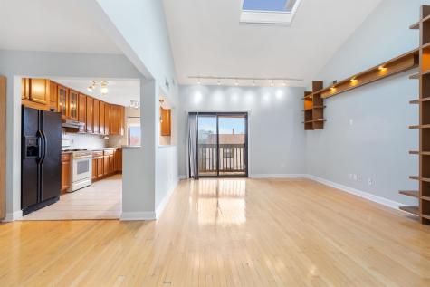 33 Green Valley Court Secaucus NJ 07094