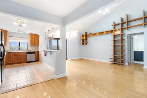 33 Green Valley Court Secaucus NJ 07094