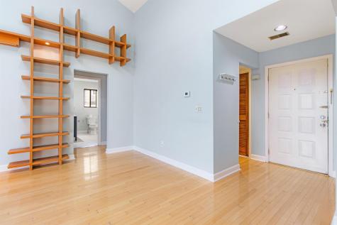 33 Green Valley Court Secaucus NJ 07094