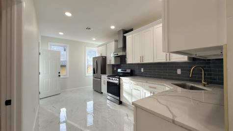 291 Avenue B Bayonne NJ 07002