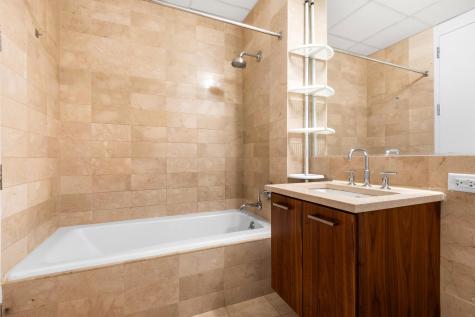 4 Beacon Way Jersey City NJ 07304