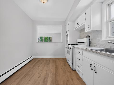 41 Edwards Court Bayonne NJ 07002