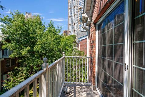 131 Abbie Court Guttenberg NJ 07093
