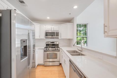 131 Abbie Court Guttenberg NJ 07093