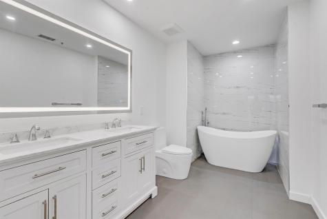 131 Abbie Court Guttenberg NJ 07093
