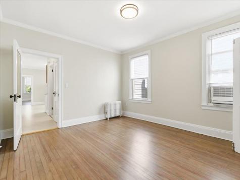 73 Newman Avenue Bayonne NJ 07002
