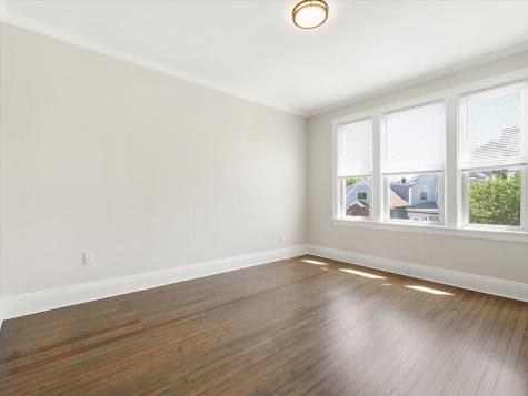 73 Newman Avenue Bayonne NJ 07002