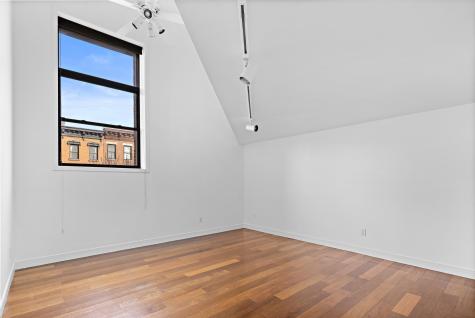 299 Pavonia Avenue Jersey City NJ 07302