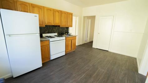 573 Avenue E Bayonne NJ 07002