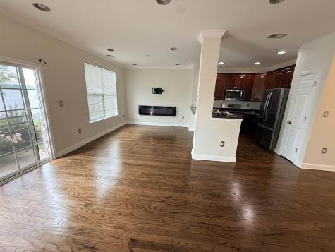 21 Lee Court Jersey City NJ 07305