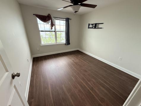 21 Lee Court Jersey City NJ 07305