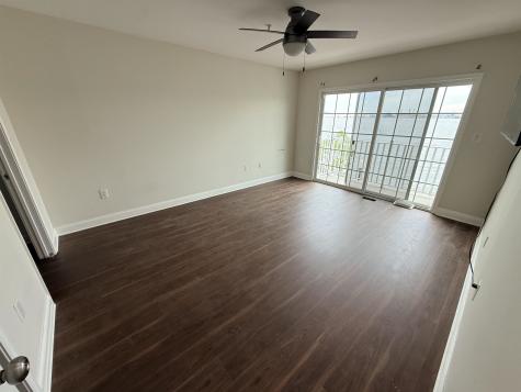 21 Lee Court Jersey City NJ 07305