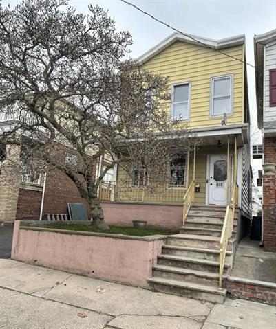 448 Avenue E Bayonne NJ 07002