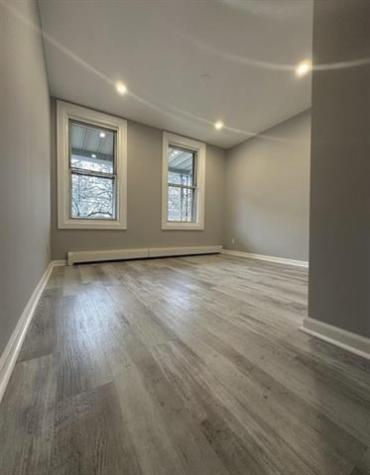 448 Avenue E Bayonne NJ 07002