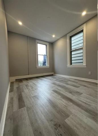 448 Avenue E Bayonne NJ 07002