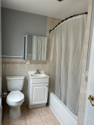 7007-7009 Park Avenue Guttenberg NJ 07093