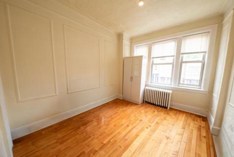 37 64th Street West New York NJ 07093