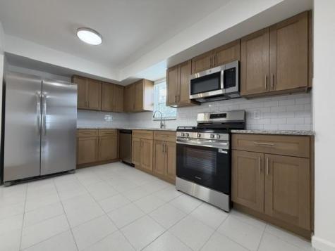 6823 Adams Street Guttenberg NJ 07093
