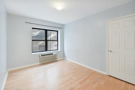 8915 Bergenwood Avenue North Bergen NJ 07047