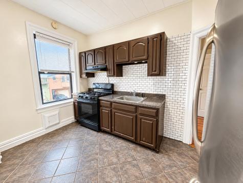272 Hutton Street Jersey City NJ 07307