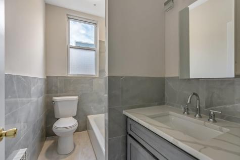 319 26th Street Union City NJ 07087