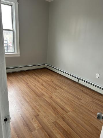 24 Eastern Parkway Jersey City NJ 07305